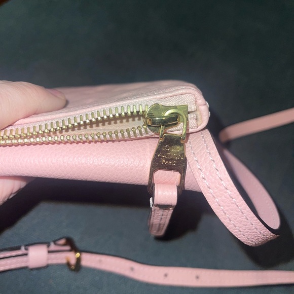 Louis Vuitton Twinset Crossbody Monogram Empreinte Rose Ballerine - Picture 4 of 13